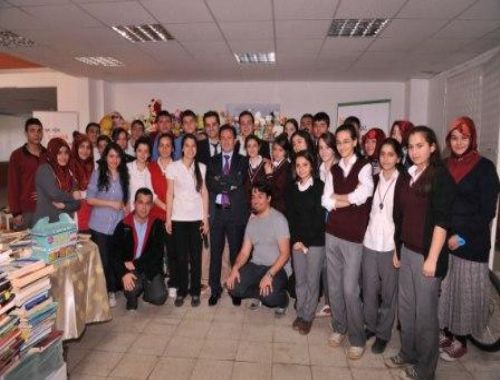 Tuzlalı gençler dünyanın iyiliğini yapıyorlar