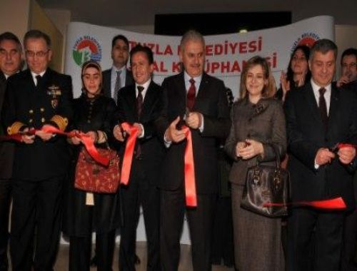 Dijital kütüphanenin açılışını Bakan Yıldırım yaptı