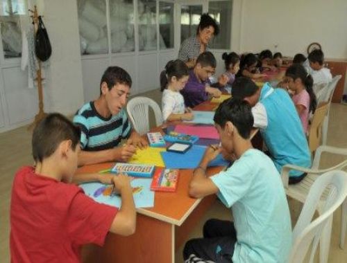 Gönül Elleri yle engelleri aşıyorlar