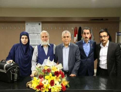 Yazar Emine Şenlikoğlu\’ndan Sultanbeylide