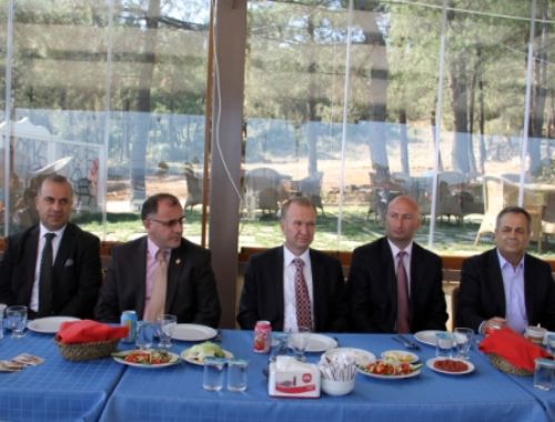 Türkiye ye Örnek Olacak Proje  IŞIK BİZİZ