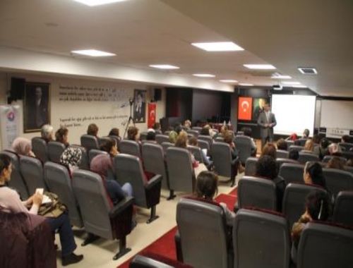 Anne Üniversitesi kazandırıyor