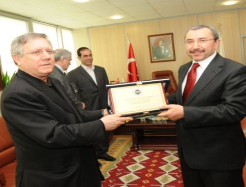 FENERLİ YILDIRIM BAŞKAN iSMAİL ERDEMİ ZİYARET ETTİ