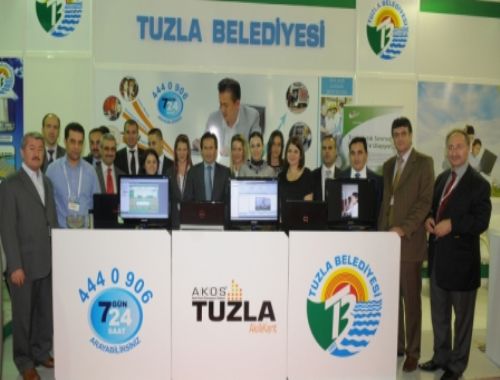 FUARDA TUZLA STANDINA BÜYÜK İLGİ